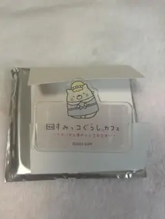 映画 すみっコぐらしカフェ ツギハギ工場のふしぎな出会い アクリルバッジ ねこ