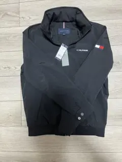 Tommy Hilfiger ブラック ナイロンジャケット