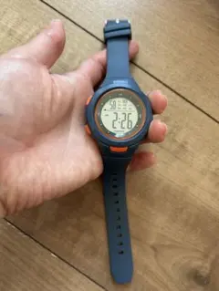 キッズ　デジタル腕時計 ネイビー×オレンジ　防水　　　　 光るのサムネイル
