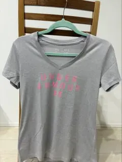 UNDER ARMOUR VネックTシャツ グレーのサムネイル