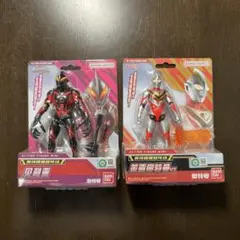 中国バンダイ　ウルトラアクションフィギュアミニ 　ベリアル　ガイア　セットのサムネイル