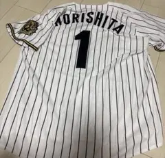 阪神タイガース 森下翔太 ユニフォーム XOサイズ シワあり XOサイズ 阪神タイガース 森下翔太 旧ユニフォーム - メルカリ