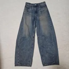 GU バレルレッグジーンズ　S