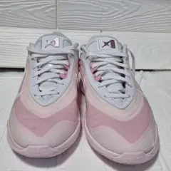 Nike エイジャ ウィルソン エーワン FZ8606-101 ピンク/ホワイト
