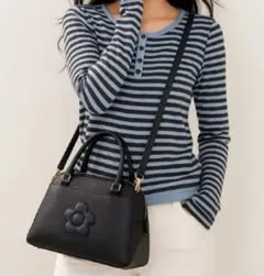 未使用　マリークワント　2wayショルダーバッグ　チャーム付き