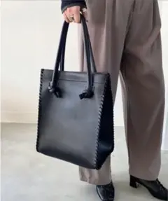 neuna 2WAYレザー素材ビッグバッグのサムネイル