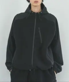 OPENING ACT　PolartecフードジップアップジャケットサイズMのサムネイル