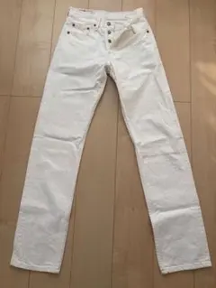 ホワイトデニムパンツ ボタンフライ