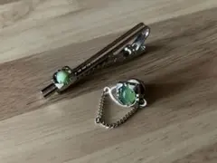 ネクタイピン ネクタイクリップ　グリーン　虎目石