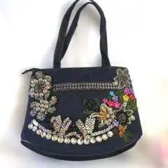 Item thumbnail for item 6ec374ce-1d59-4294-b17d-7a9d91f73d01