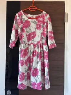 SWEET MOMMY マタニティ＆授乳期用 花柄ワンピース Mサイズのサムネイル