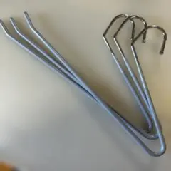 金属製シルバー衣類ハンガー　3本セット