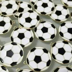 Item thumbnail for item 7d08b8b2-72b5-40e2-812e-550e4bed2c8e