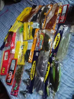 バス釣り引退ソフトルアー 大量セット まとめ売りのサムネイル