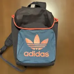 adidas バックパック 黒/青/オレンジ