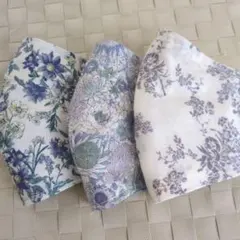 青い花柄立体マスク3枚セット