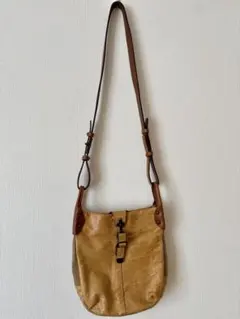 コモドプラスト ショルダーバッグ