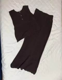 LOWRYS FARM 茶色　セットアップ　ニットノースリーブ　ロングスカート