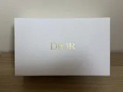 Dior ギフトボックス リボン付き ショップ袋なし
