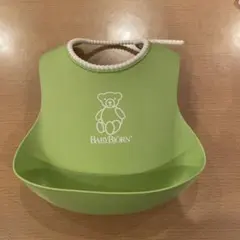 BABYBJÖRN 緑色 お食事エプロン