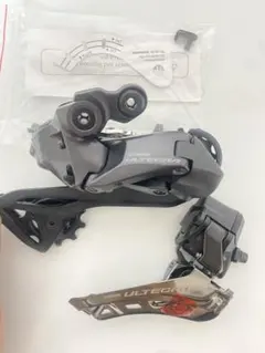 新品未使用 シマノ 12 - Derailleurs Rear Di2 XT RD-M8250 Shimano -- Cycles Universal 8150 FD RD 2×12S 電動 Di2 アルテグラ パーツ