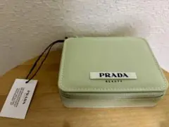プラダ　ミニバニティ　ポーチ