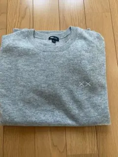 新品　KAWS×UNIQLO カウズウィンターカシミヤセーター L グレー