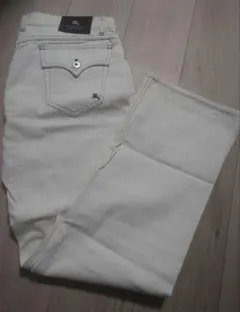 Item thumbnail for item 4b93e6da-9d95-42bb-adda-6bf9d2035088