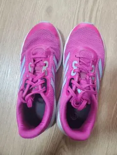 adidas キッズ ランニングシューズ 22.0cm