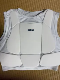 ISAMI 空手防具チェストガードホワイト M