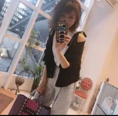 Item thumbnail for item 870c0e42-db1e-49eb-a4b5-135ab3a7f4fc