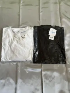 UNIQLO エアリズム　コットンUVカット　クルーネックT長袖【新品未使用】