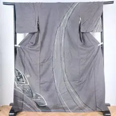 総絞り 黒地 刺繍のサムネイル