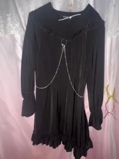 G.J.Q 黒ワンピース フリル チェーン ゴシック系