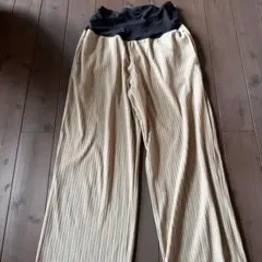 マタニティ　プリーツ ワイドパンツ ベージュ ブラック
