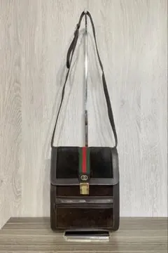 オールドグッチ　ショルダーバッグ　シェリーライン　スエード　レザー　ブラウン