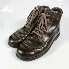 【極美品】フィンコンフォート（38）ハイカットシューズ　パテントレザー　カーキのサムネイル
