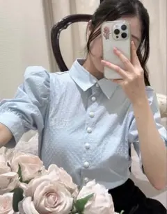 epine エピヌ Pearl blouse summer ブルー 値下げのサムネイル