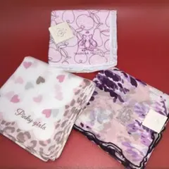 《新品未使用》レベッカテイラー＆ピンキーガールズ❤️ハンカチ３枚セットのサムネイル