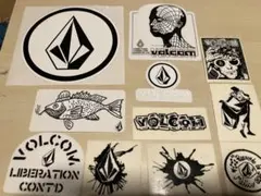 VOLCOM ステッカー 40点 ボルコム まとめ売り 髑髏 魚 宇宙人 - メルカリ