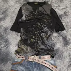 y2k 00s シャーリング 英字 Graphic tee shirtのサムネイル