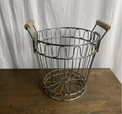 ワイヤーメッシュバスケット