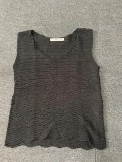 moussy ニットノースリーブ　黒　タンクトップ　送料込みのサムネイル