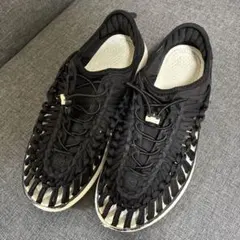 KEEN UNEEK サンダル BLACK 28.5cmのサムネイル