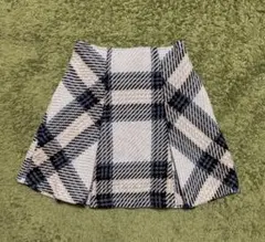 チェック柄フレアミニスカート
