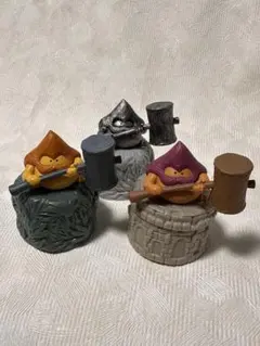 ドラゴンクエスト　天空編　ブラウニー　おおきづち　ボトルキャップ　シルバー