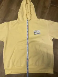 BEYOND KALLS イエロー パーカー