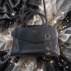 【美品】GUESS ゲス 黒 レザー 2WAYバッグ ショルダー欠品 大容量