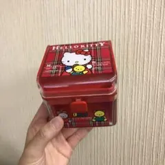 d*3様 ハローキティ　サンリオ　小物入れ　昭和　レトロ①