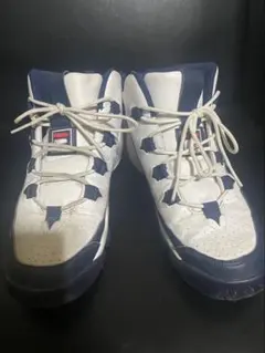 FILA ハイカットスニーカー ホワイト/ネイビー　箱無し